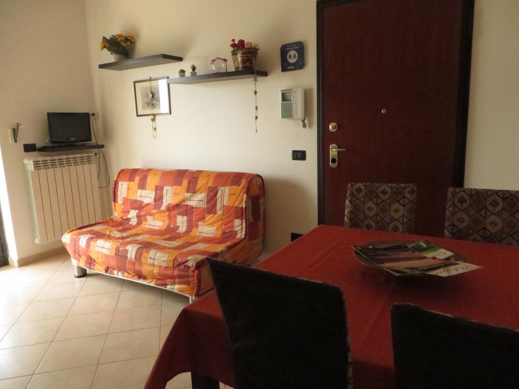 La Dimora Di Paola Apartment Lecce Ngoại thất bức ảnh