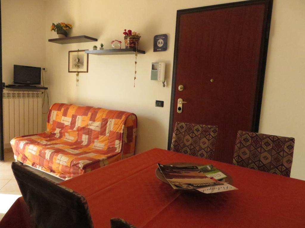 La Dimora Di Paola Apartment Lecce Ngoại thất bức ảnh
