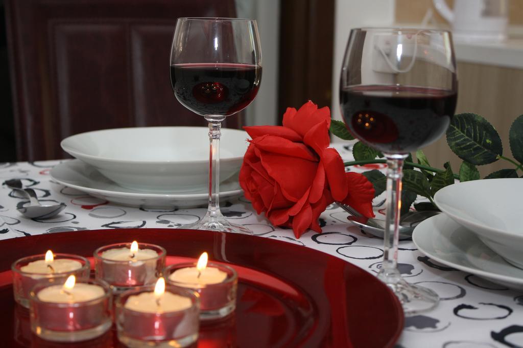 La Dimora Di Paola Apartment Lecce Ngoại thất bức ảnh